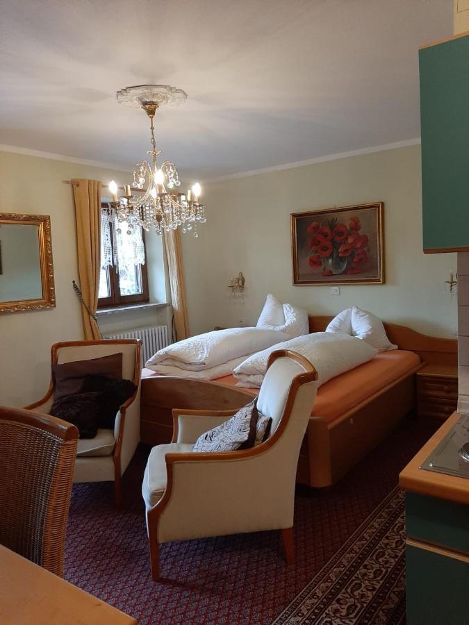Gaestehaus Taubensee Hotell Oberwössen Exteriör bild